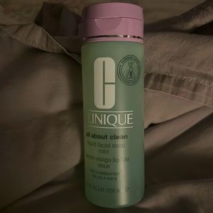 Clinique  mild facial soap liquid